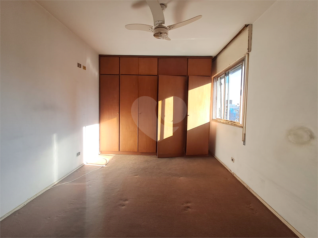 Imóvel de 141m² 3 quartos, 1 sendo suíte, retrofit no condomíno 1 vaga Paraíso