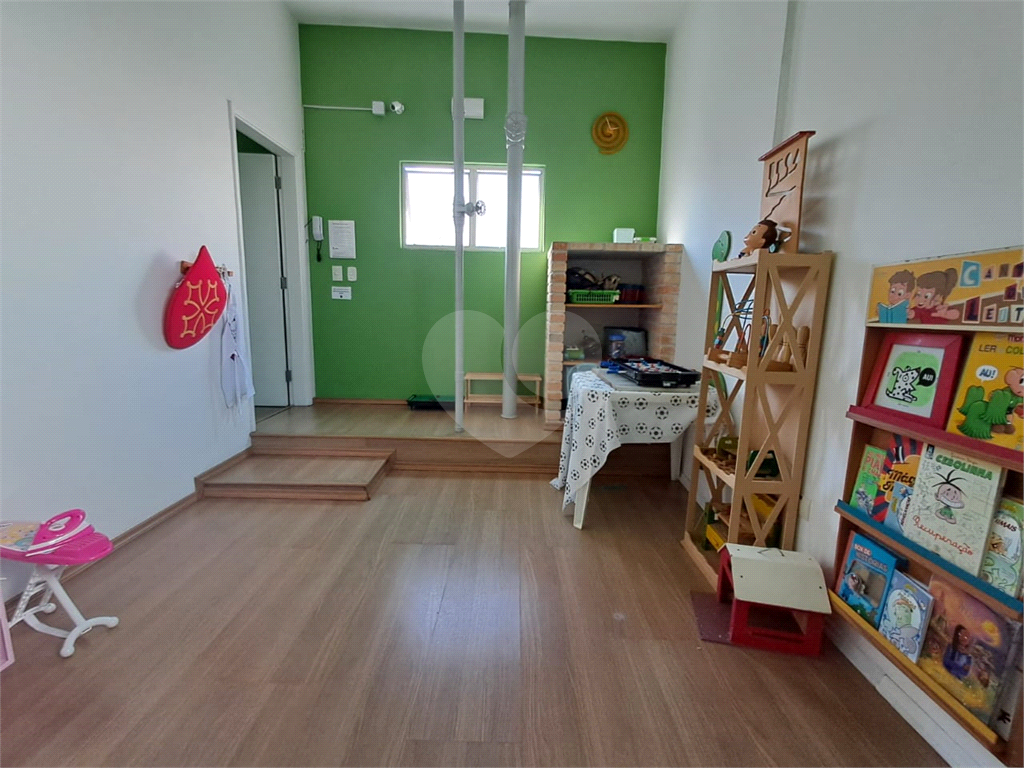 Imóvel de 141m² 3 quartos, 1 sendo suíte, retrofit no condomíno 1 vaga Paraíso