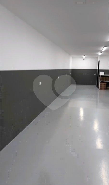 Prédio Residencial e Comercial na Vila Maria. 