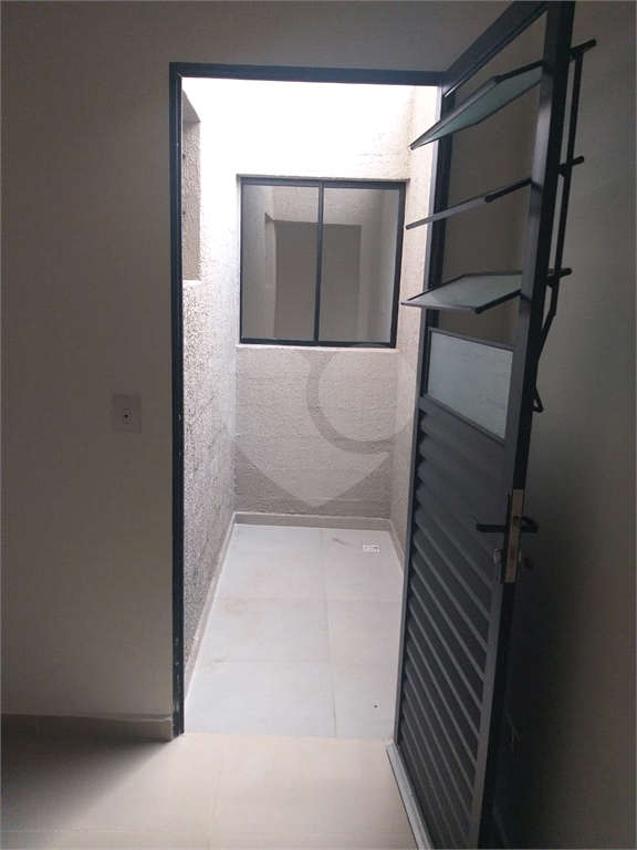 Prédio Residencial e Comercial na Vila Maria. 