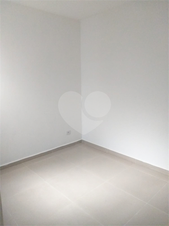 Prédio Residencial e Comercial na Vila Maria. 