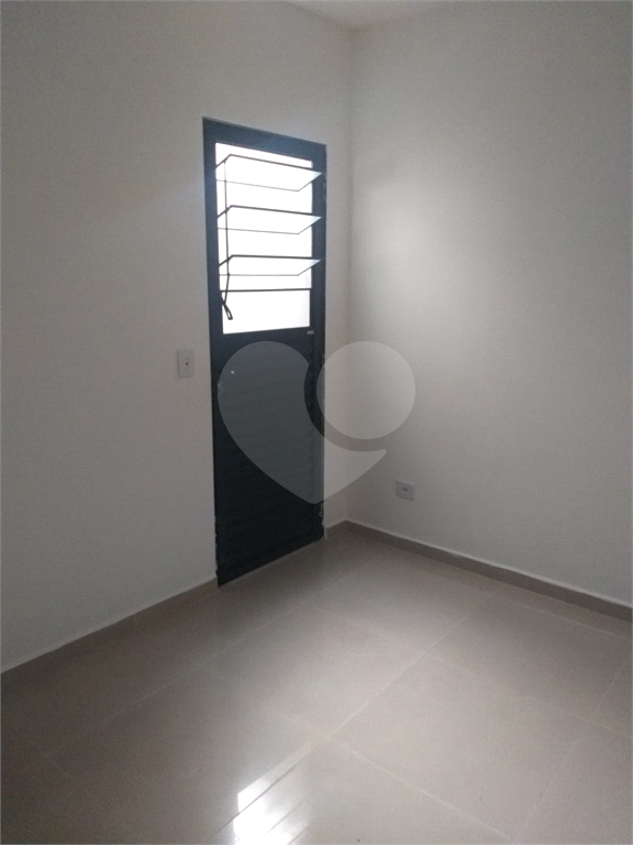 Prédio Residencial e Comercial na Vila Maria. 
