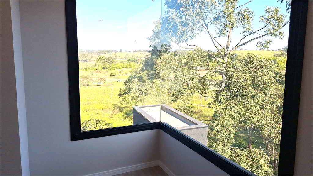 Sobrado de Condomínio à Venda | 400m² | 3 dormitórios (3 Suítes) | Aruã Brisas 2