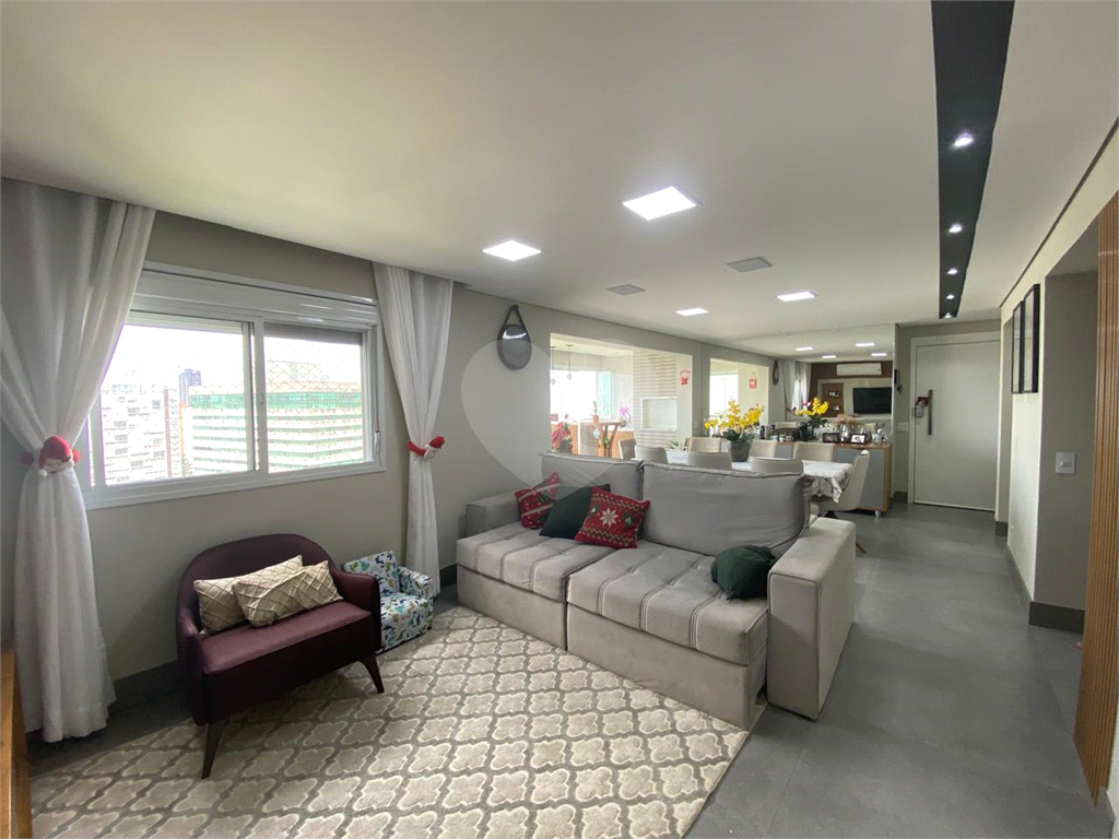 Apartamento de 129m² à Venda no Condomínio Monumento São Paulo – 3 Suítes, Varanda Gourmet e Acabamento Impecável