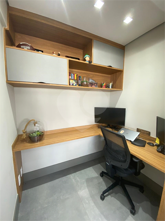 Apartamento de 129m² à Venda no Condomínio Monumento São Paulo – 3 Suítes, Varanda Gourmet e Acabamento Impecável