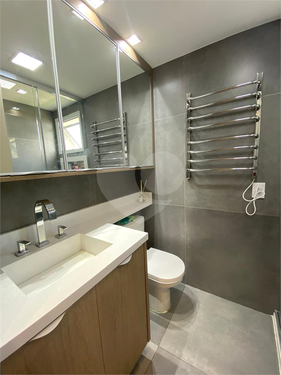 Apartamento de 129m² à Venda no Condomínio Monumento São Paulo – 3 Suítes, Varanda Gourmet e Acabamento Impecável