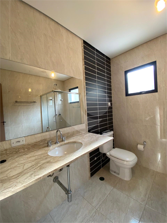 Casa à Venda – Ampla, Moderna e Sustentável com 3 Suítes, Piscina, Energia Solar e Espaço Gourmet