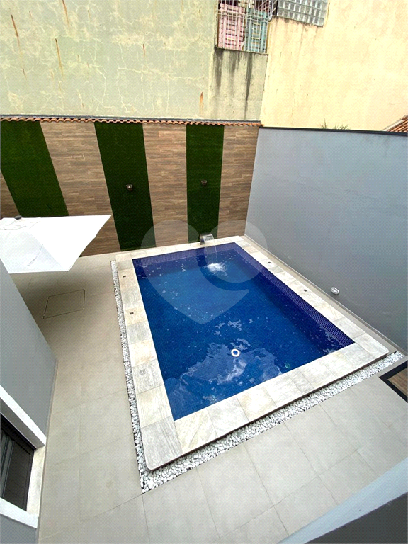 Casa à Venda – Ampla, Moderna e Sustentável com 3 Suítes, Piscina, Energia Solar e Espaço Gourmet