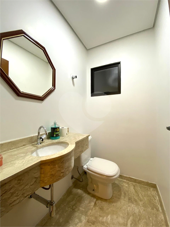 Casa à Venda – Ampla, Moderna e Sustentável com 3 Suítes, Piscina, Energia Solar e Espaço Gourmet