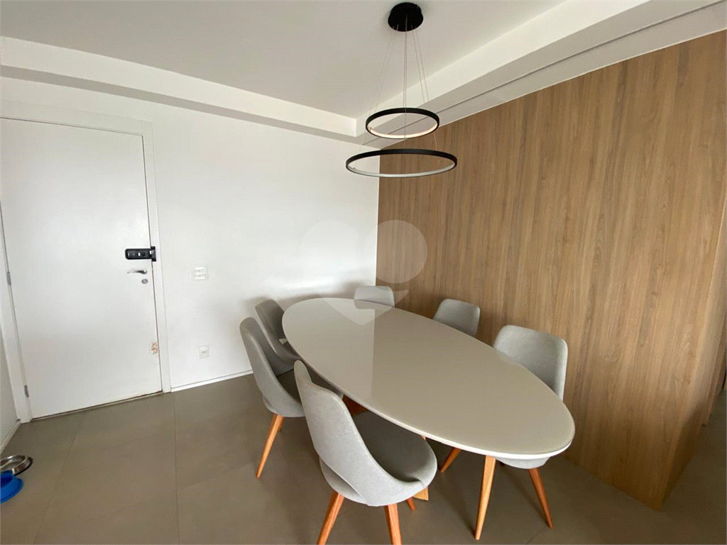 Apartamento à venda com 74m², 1 suíte, varanda ampla e 1 vaga – Condomínio Monumento São Paulo 