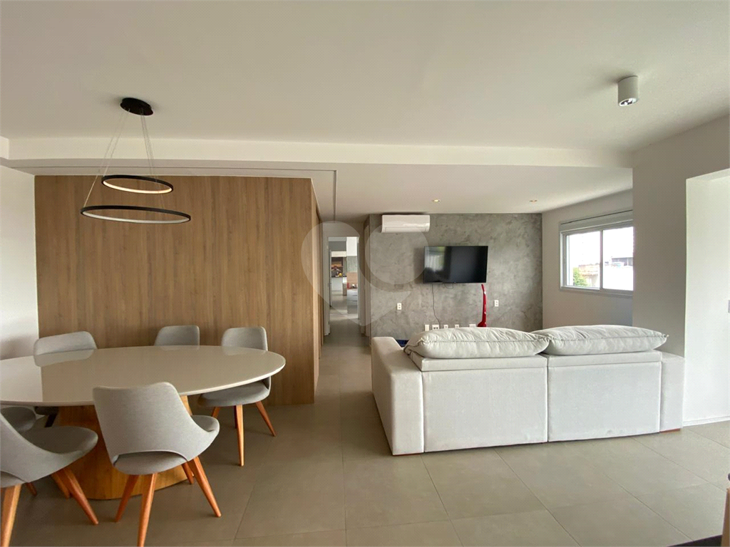 Apartamento à venda com 74m², 1 suíte, varanda ampla e 1 vaga – Condomínio Monumento São Paulo 