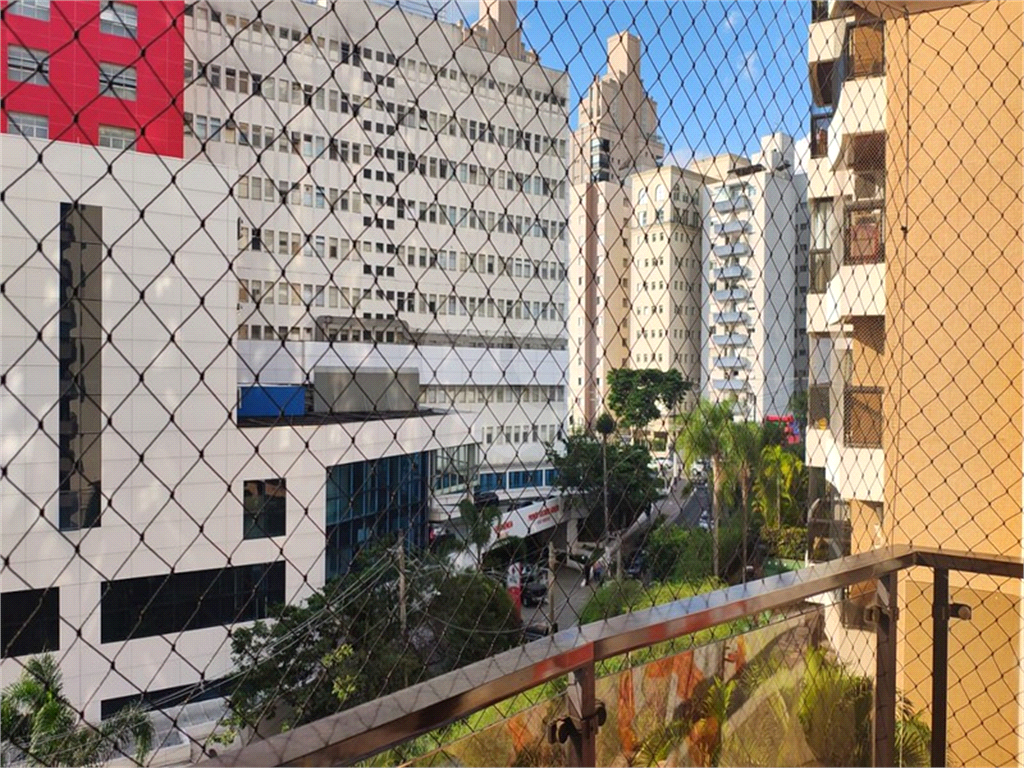 Apartamento à venda em Santana – 186m² - 4 quartos (2 Suítes) e 3 Vagas 