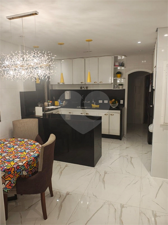 Apartamento à venda em Santana – 186m² - 4 quartos (2 Suítes) e 3 Vagas 