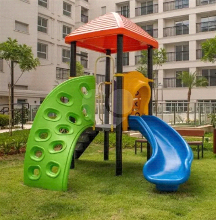 APARTAMENTO em SANTANA