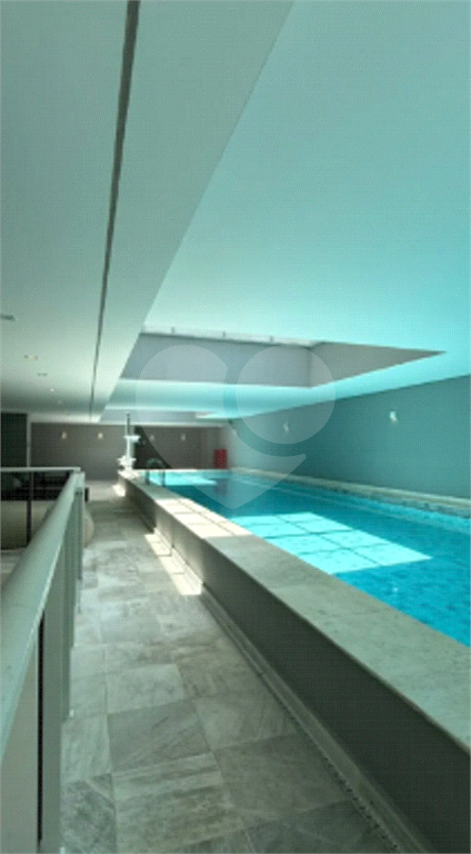 APARTAMENTO em SANTANA