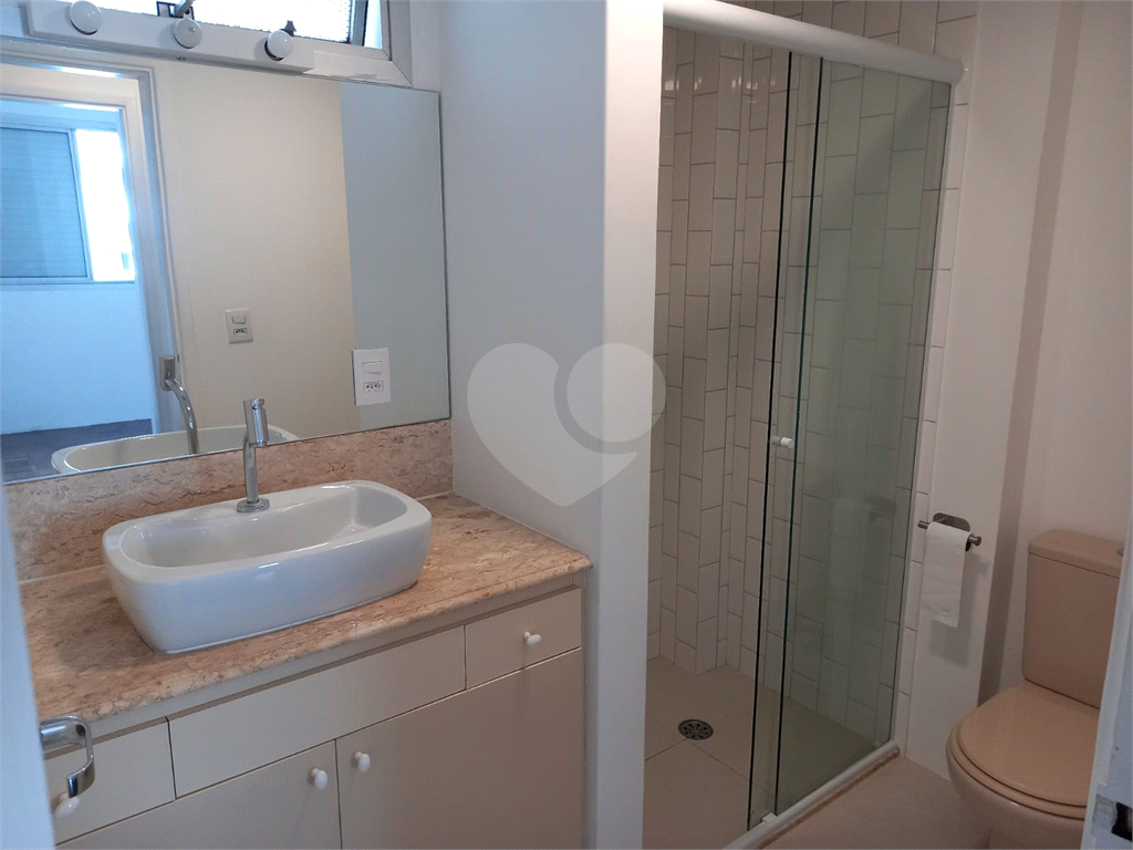  Apartamento reformado venda e locação 3 dormitórios, 1 vaga, Moema, próximo metro