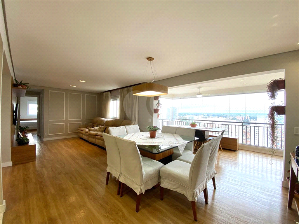 Apartamento de 129m² à Venda no Condomínio Monumento São Paulo – 3 Suítes, Varanda Gourmet e Acabamento Impecável