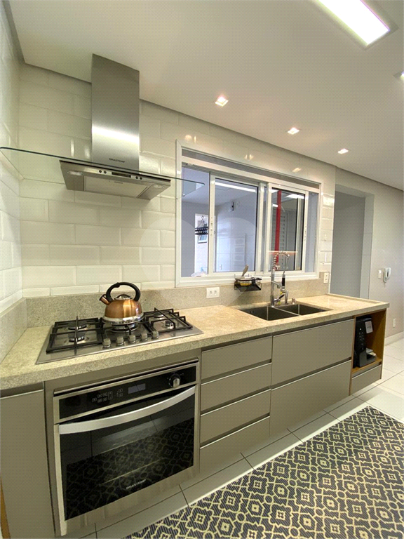 Apartamento de 129m² à Venda no Condomínio Monumento São Paulo – 3 Suítes, Varanda Gourmet e Acabamento Impecável