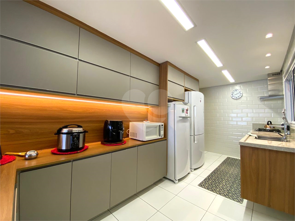Apartamento de 129m² à Venda no Condomínio Monumento São Paulo – 3 Suítes, Varanda Gourmet e Acabamento Impecável