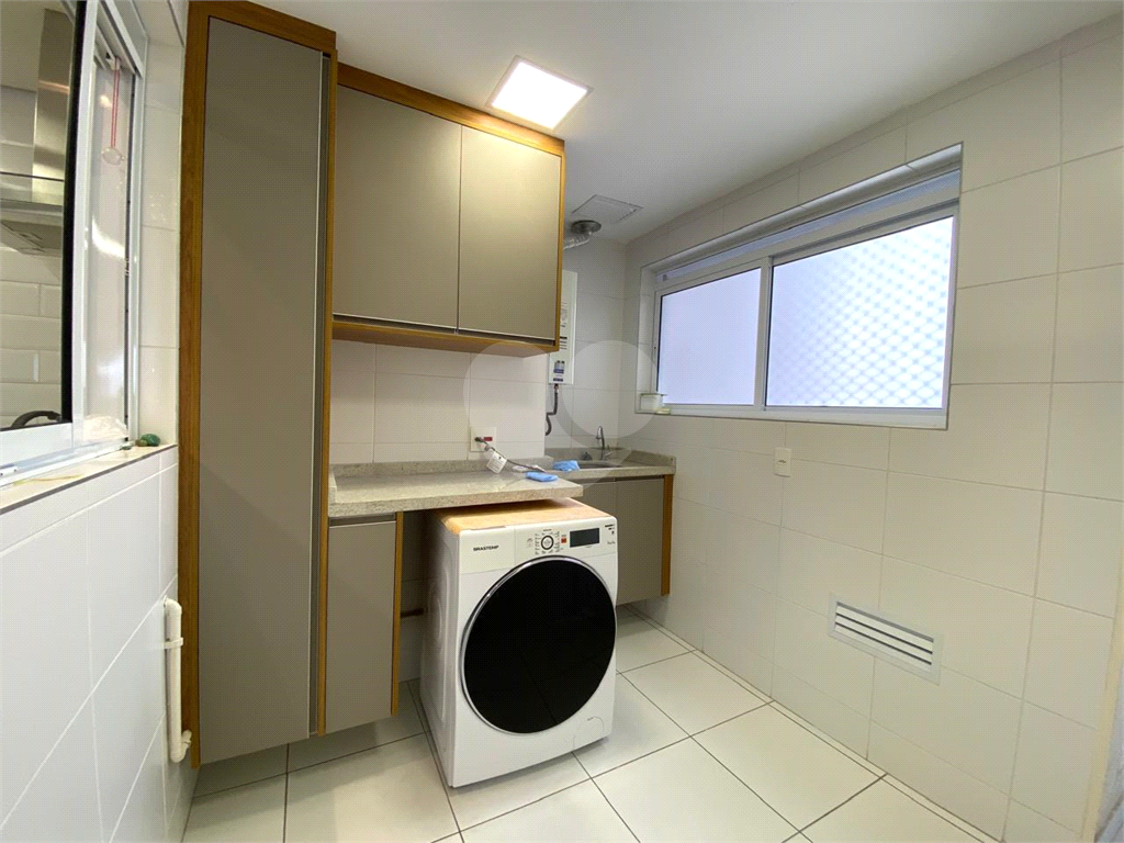 Apartamento de 129m² à Venda no Condomínio Monumento São Paulo – 3 Suítes, Varanda Gourmet e Acabamento Impecável