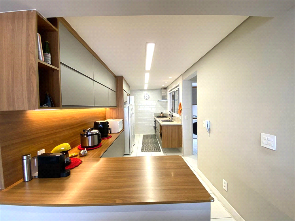 Apartamento de 129m² à Venda no Condomínio Monumento São Paulo – 3 Suítes, Varanda Gourmet e Acabamento Impecável