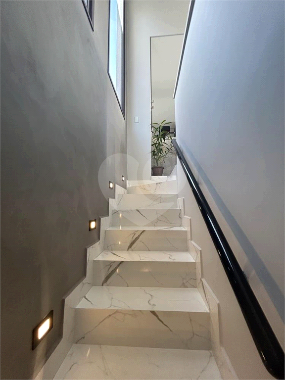 Casa de Condomínio para alugar com 3 quartos, 246m² - Foto 7