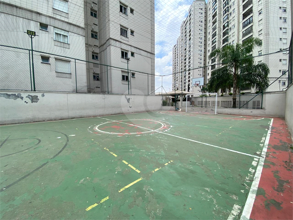 Descubra este apartamento de 70m² com 3 dormitórios, sendo 1 suíte, e 2 vagas de garagem, ideal para famílias que buscam conforto e praticidade no Morumbi, São Paulo.