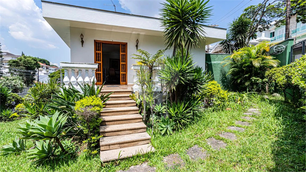 SOBRADO em JARDIM SÃO BENTO