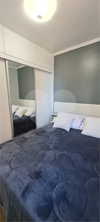 APARTAMENTO em JARDIM ZAIRA