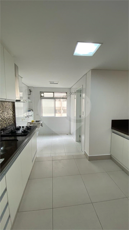APARTAMENTO EM MOEMA - 2 SUÍTES 