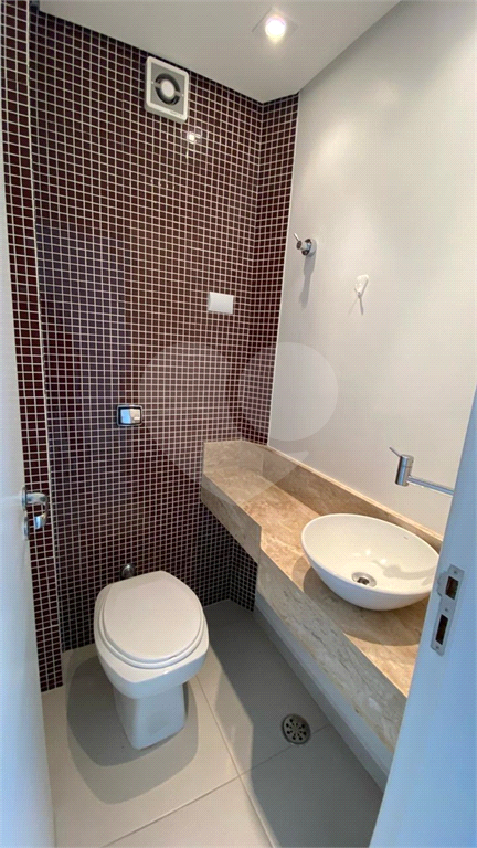 APARTAMENTO EM MOEMA - 2 SUÍTES 
