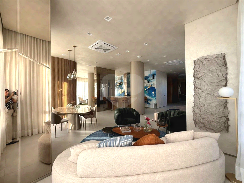 Apartamento para venda com 1 dormitório 2 banheiros na VILA MARIANA