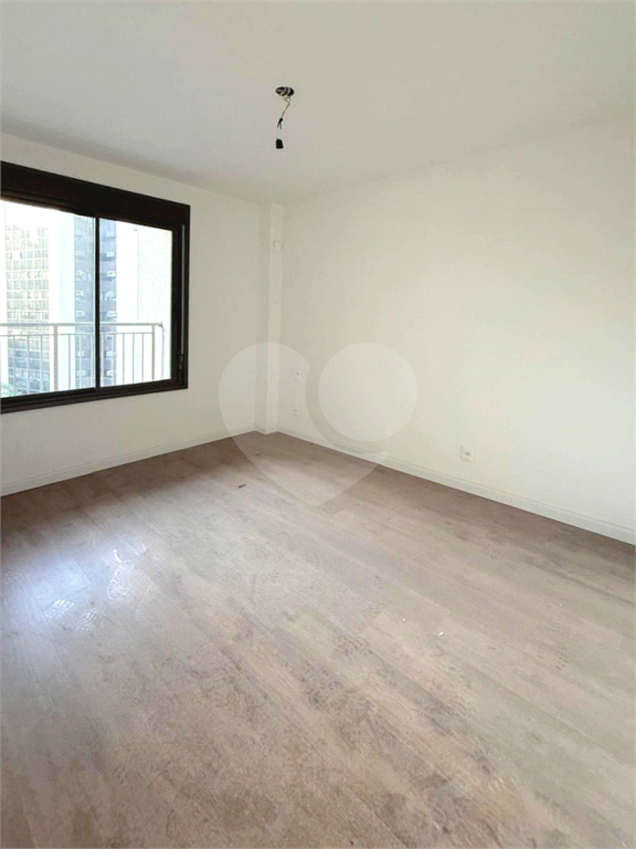 Apartamento para venda com 1 dormitório 2 banheiros na VILA MARIANA