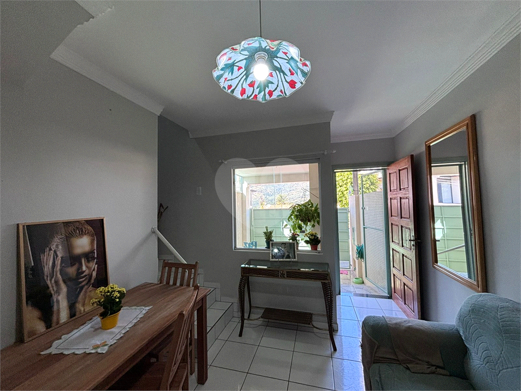 Sobrado à venda com 2 quartos, 54m² - Foto 2