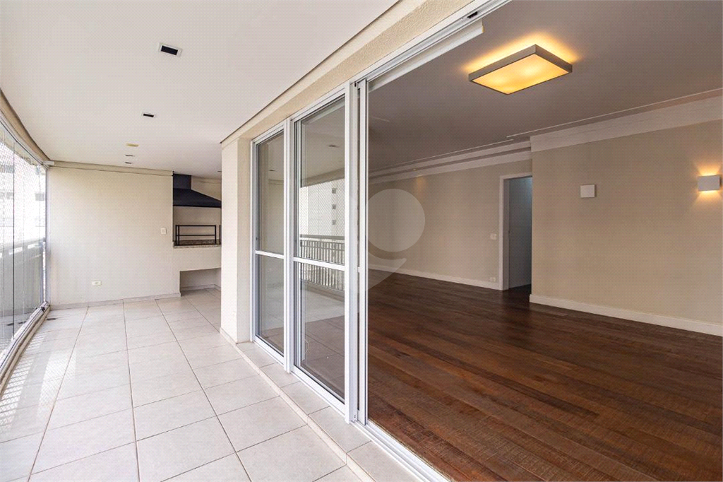 Apartamento à venda, no Brooklin