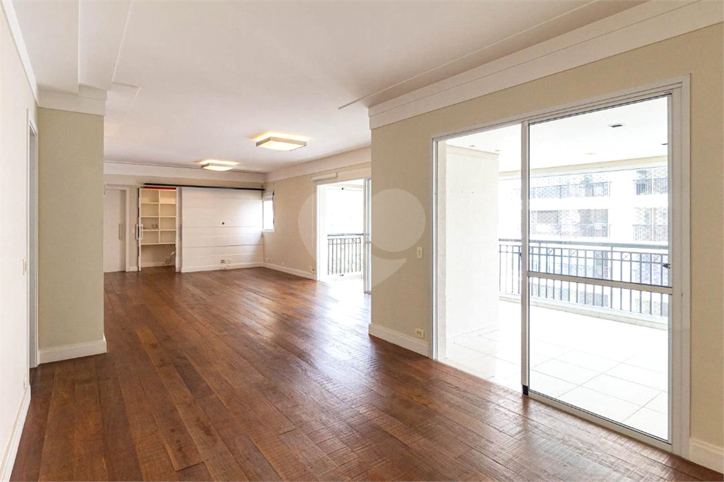 Apartamento à venda, no Brooklin