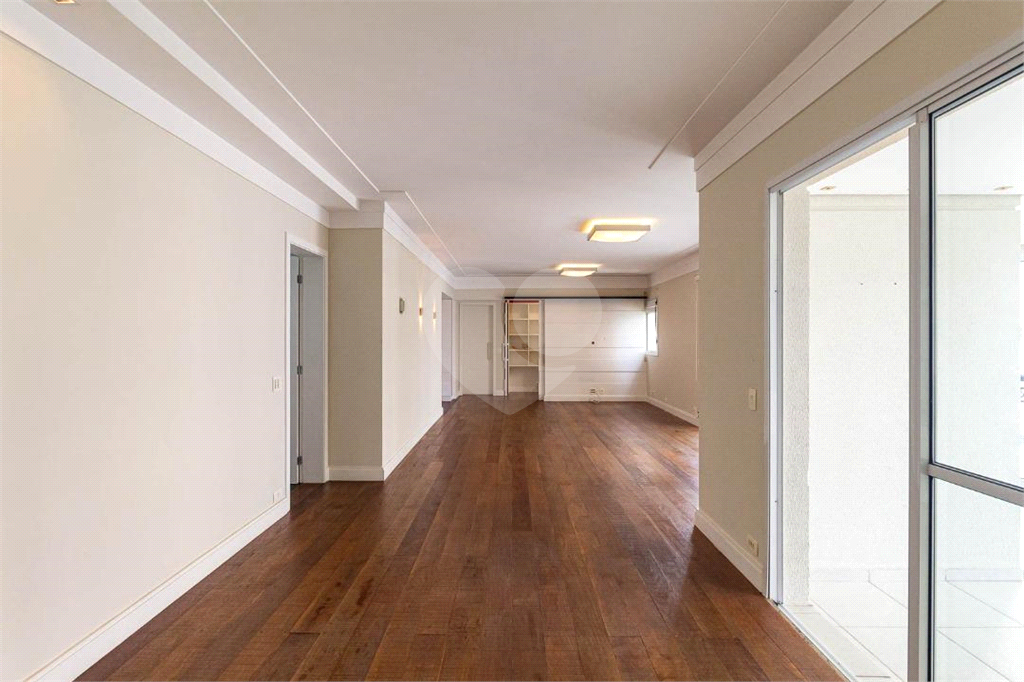 Apartamento à venda, no Brooklin