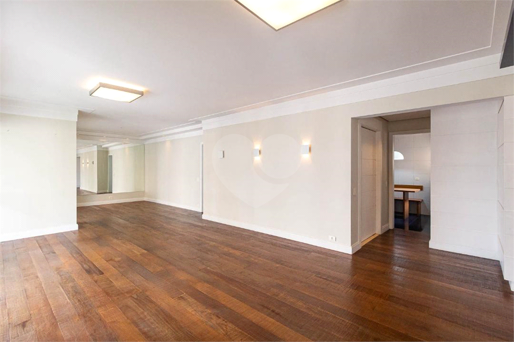 Apartamento à venda, no Brooklin