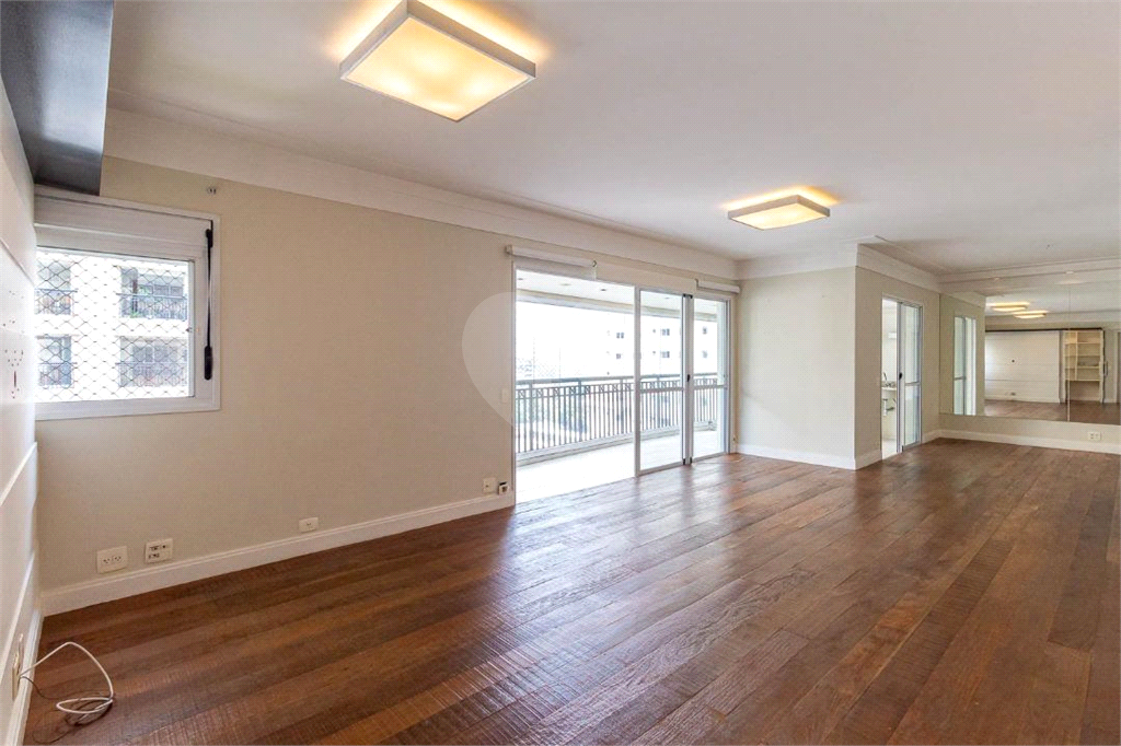 Apartamento à venda, no Brooklin