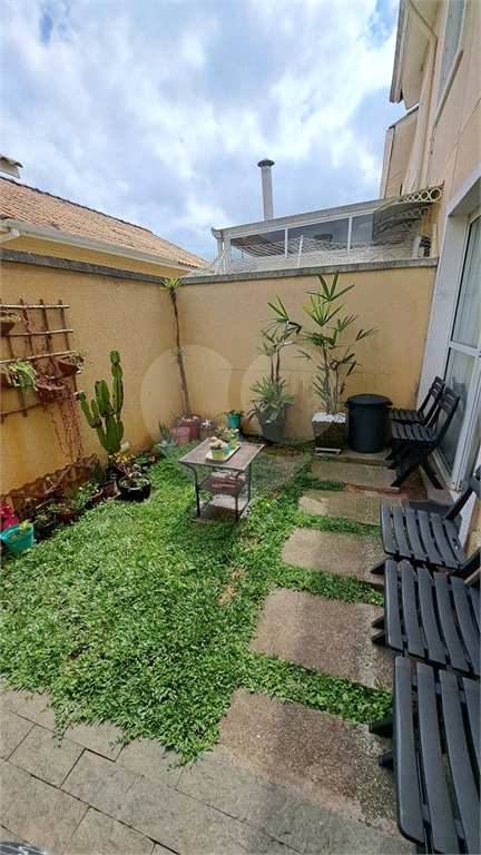 Casa à venda no Condomínio Moradas do Horto – 3 dormitórios, 1 suíte, quintal com churrasqueira e 2 vagas