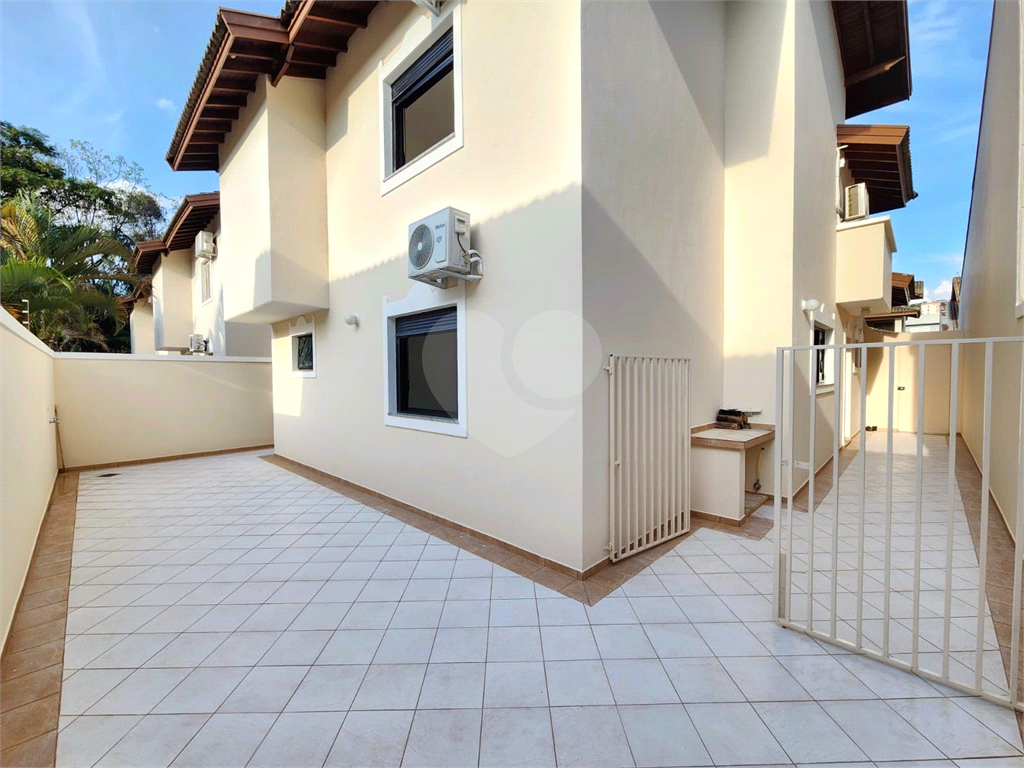 Casa de Condomínio para alugar com 3 quartos, 180m² - Foto 8