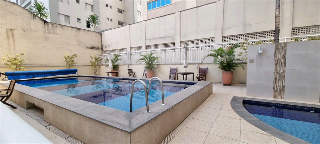 APARTAMENTO em CASA VERDE