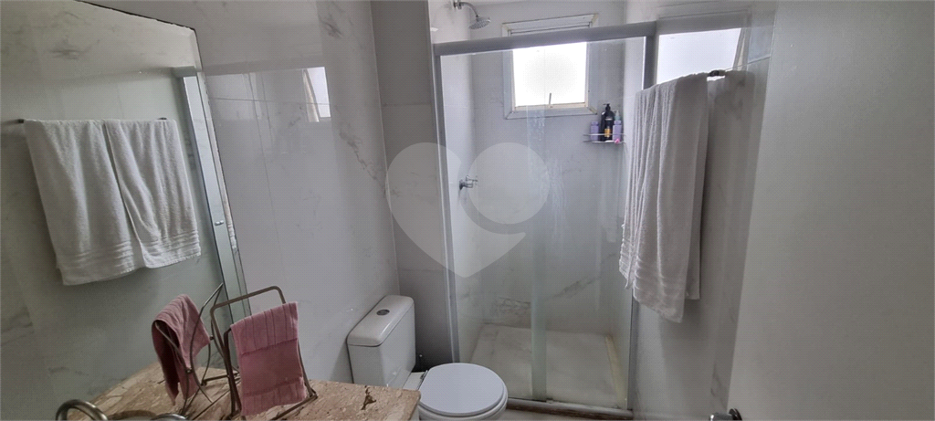 APARTAMENTO em CASA VERDE
