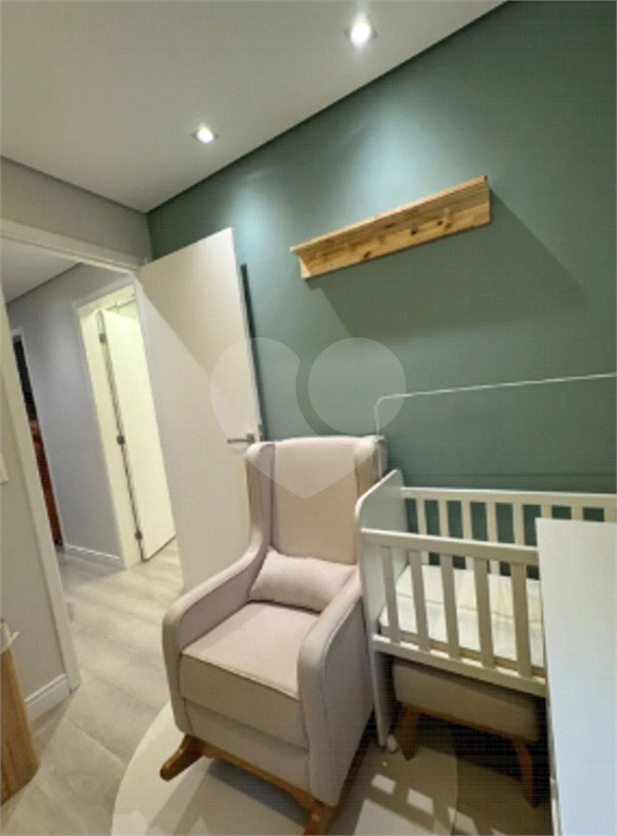 APARTAMENTO em VILA AUGUSTA