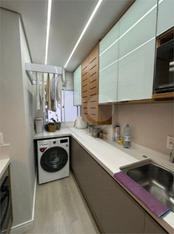 APARTAMENTO em VILA AUGUSTA