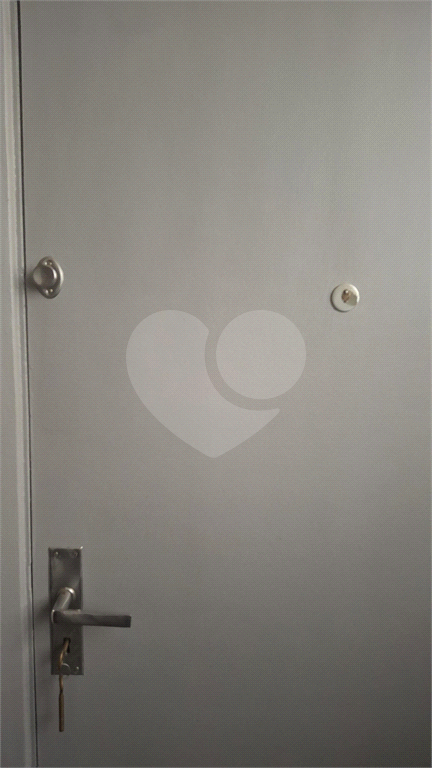 Apartamento à venda de 1 dormitório com 54 m2 na rua Martins Fontes, Consolação