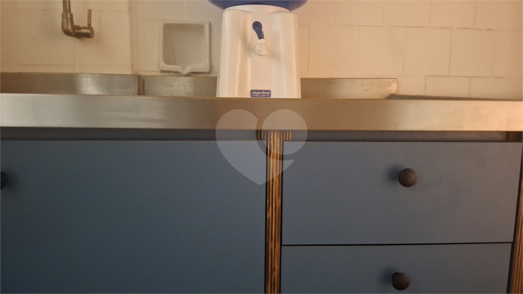 Apartamento à venda de 1 dormitório com 54 m2 na rua Martins Fontes, Consolação