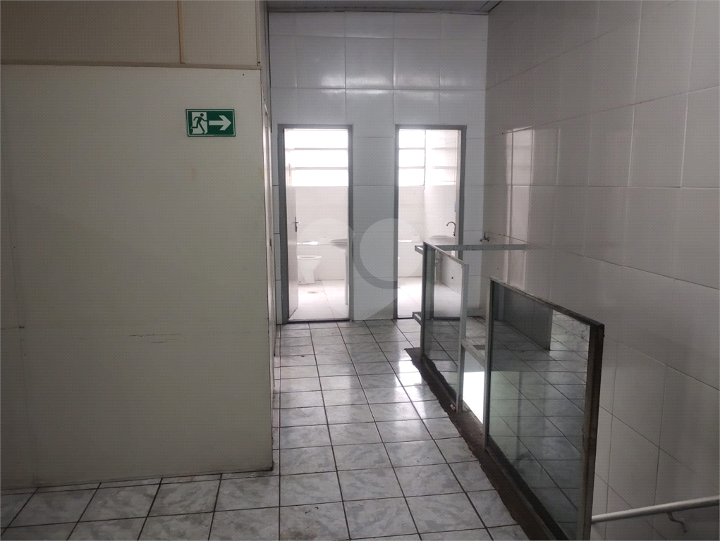 Prédio Comercial à Venda na Casa Verde Baixa – Localização Estratégica e Estrutura Completa