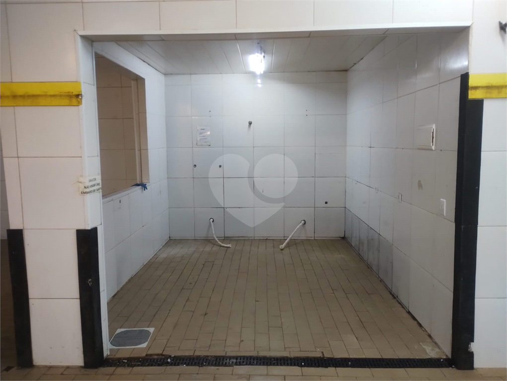 Prédio Comercial à Venda na Casa Verde Baixa – Localização Estratégica e Estrutura Completa