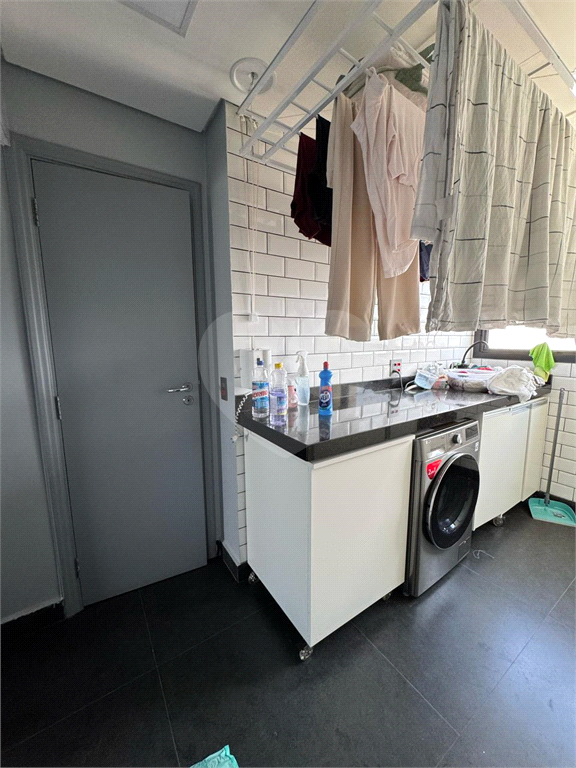 Lindo apartamento 3 dormitorios,2 vagas.